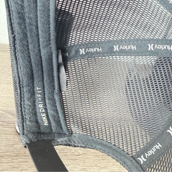 Hurley Black Trucker Cap - Picture 4 of 4
